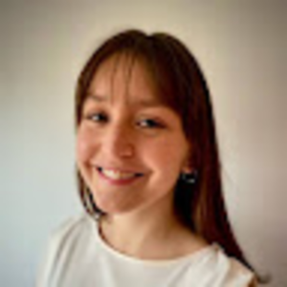 Meet your Posher, Nicole